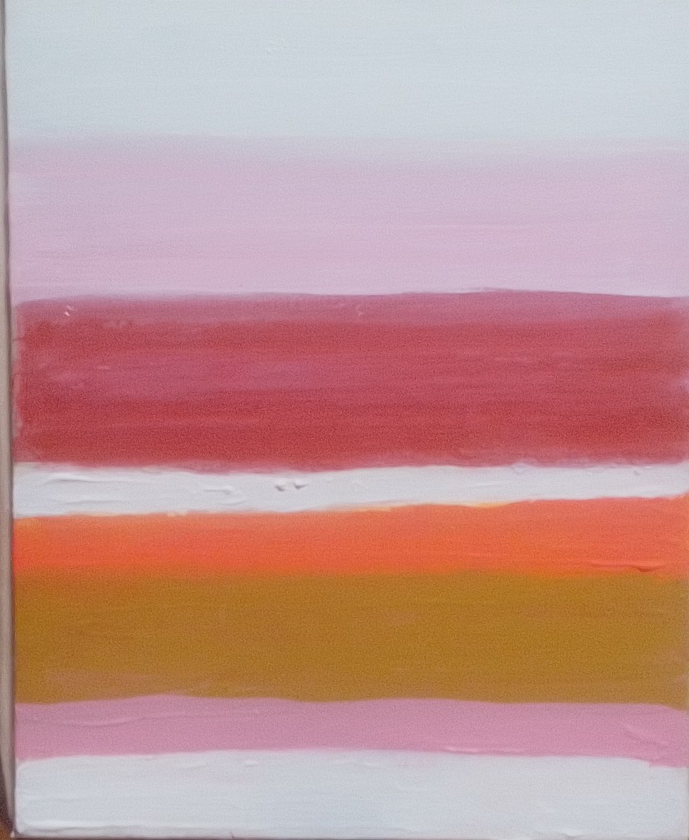 丘のある海の見える空