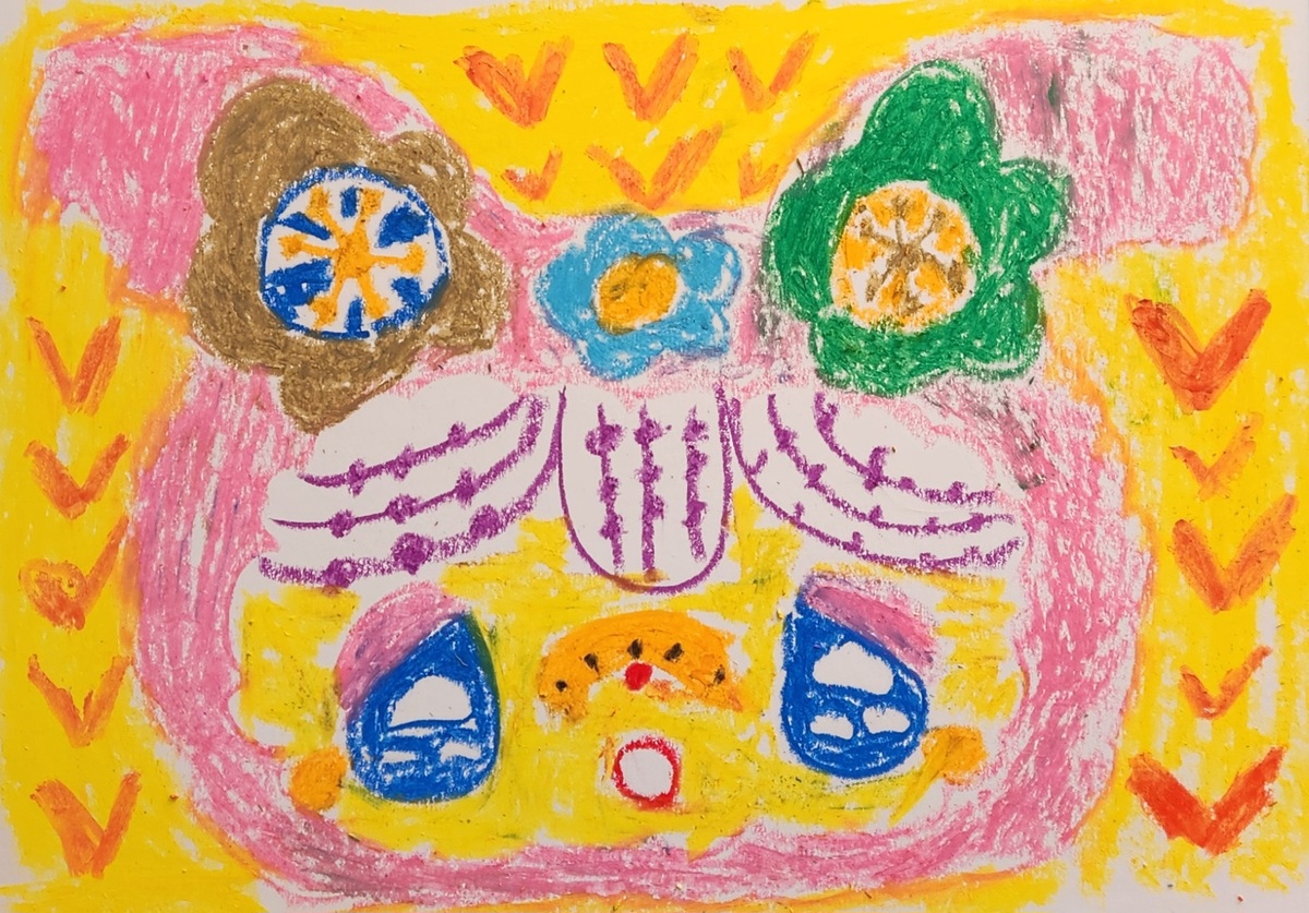 うさぎ帽子のおんなのこ