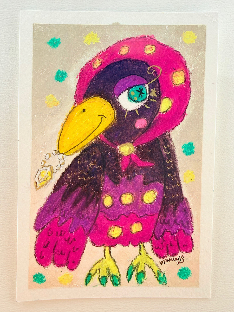 おしゃまなカラスちゃん