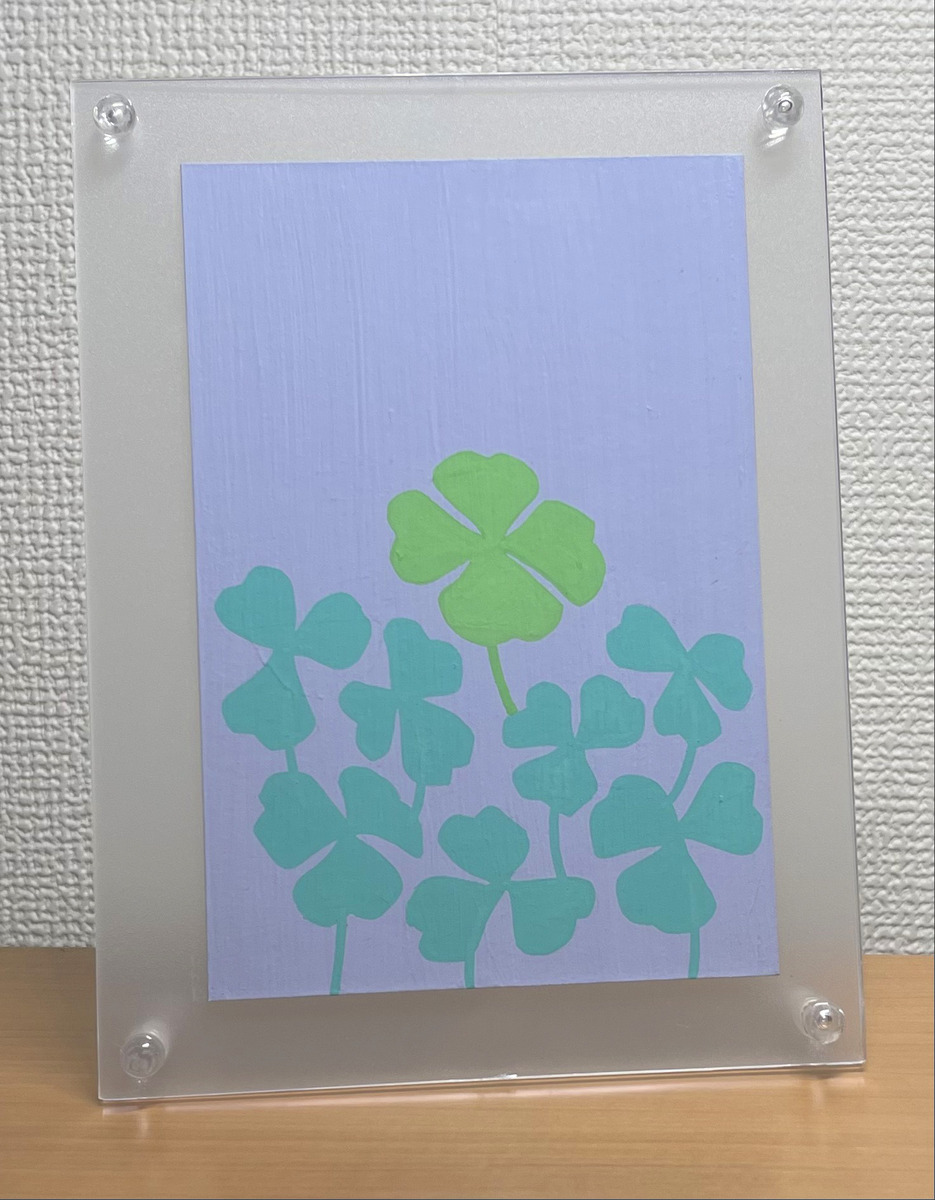 額装です。100均のフレームでこんな感じです。