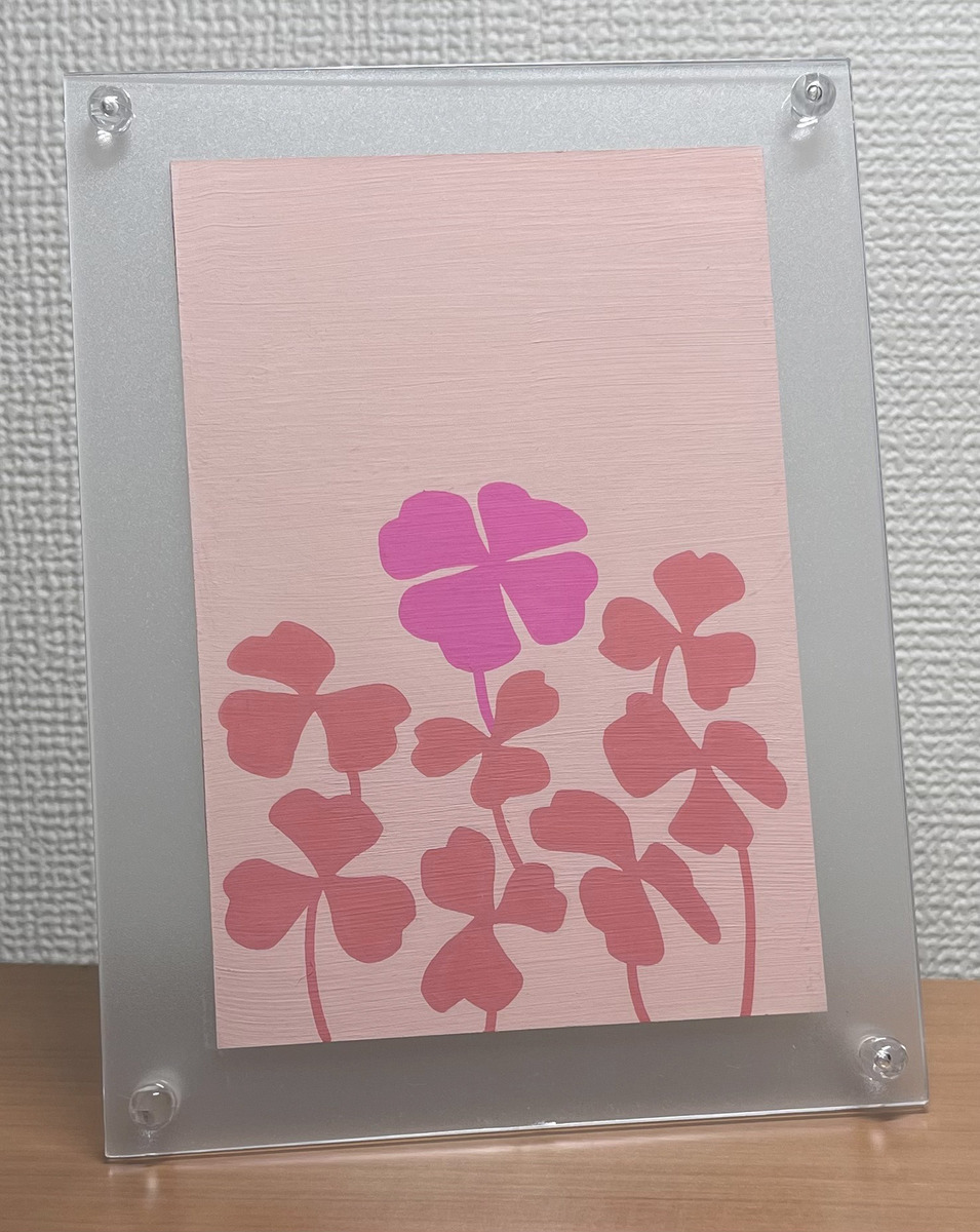 額装です。100均のフレームでこんな感じです。