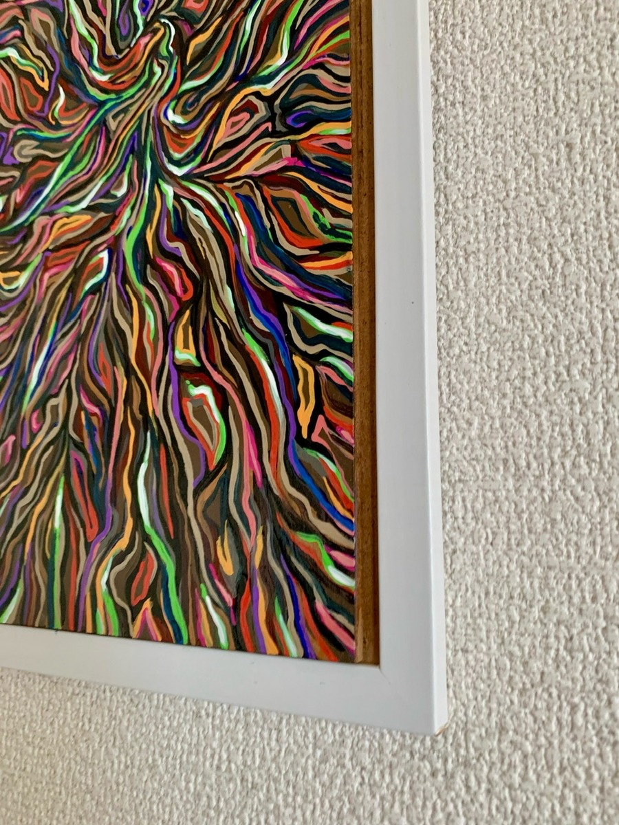 一本一本の線で調和や融合…を表現。