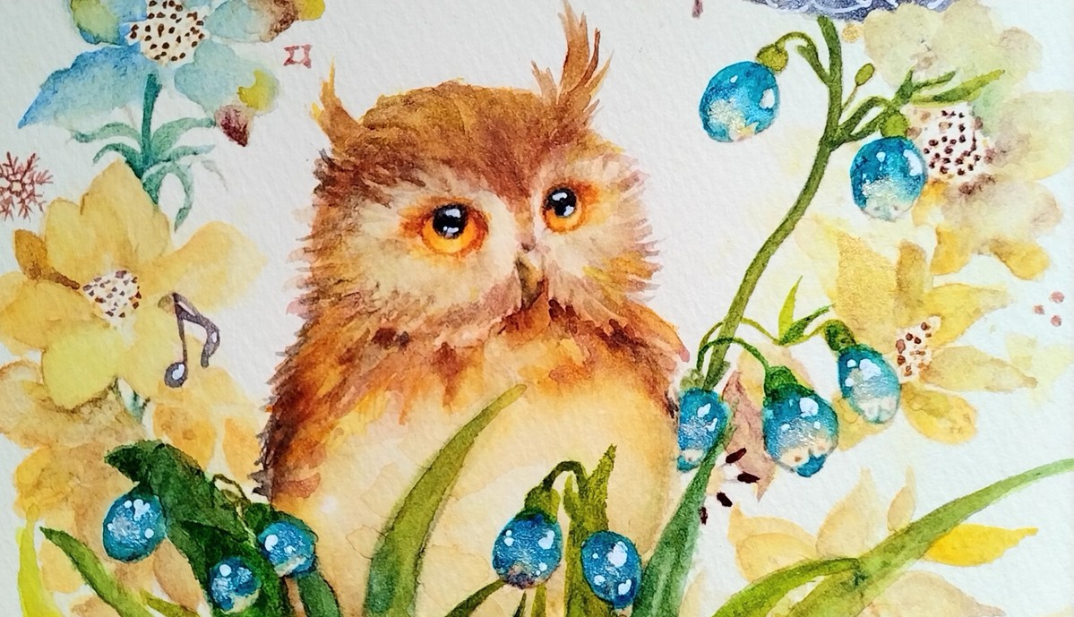 ふわふわとしたフクロウが愛らしく、絵全体に優しい雰囲気をもたらします。